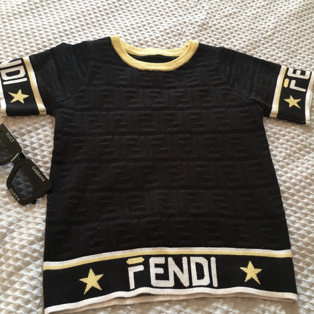 Blusa negra